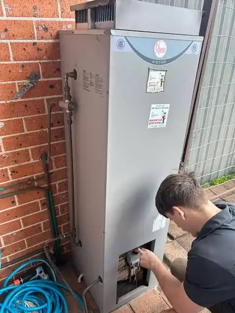 Hot water system repair in Glen Iris